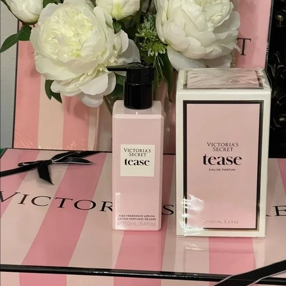 Victoria’s Secret Tease Body Care Bundle & Tote Bag